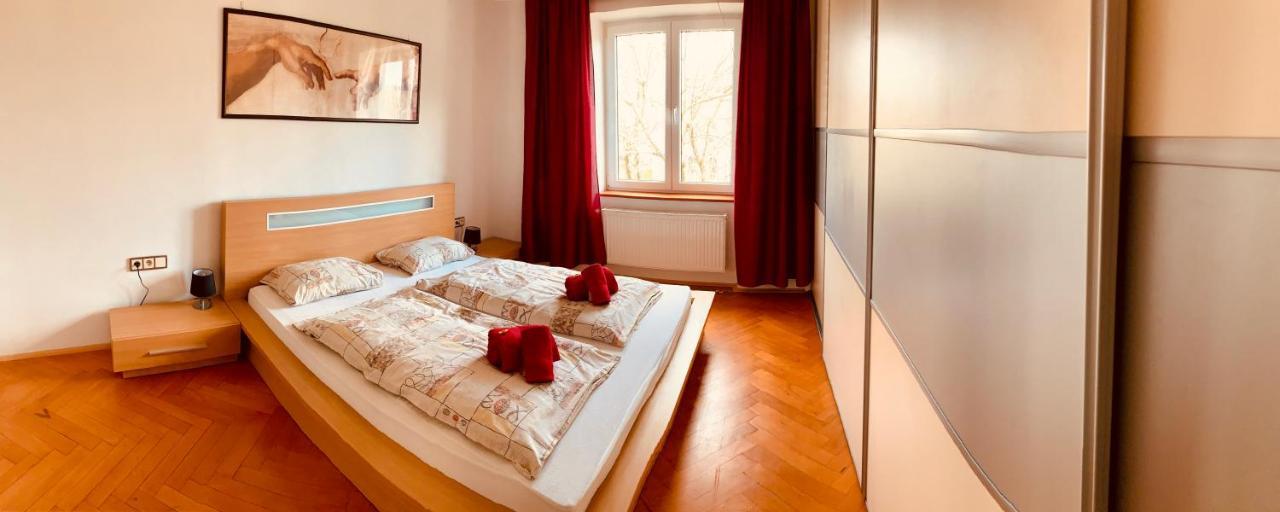 Apartment Klara. City Center. Free Parking Liptovský Mikuláš Buitenkant foto